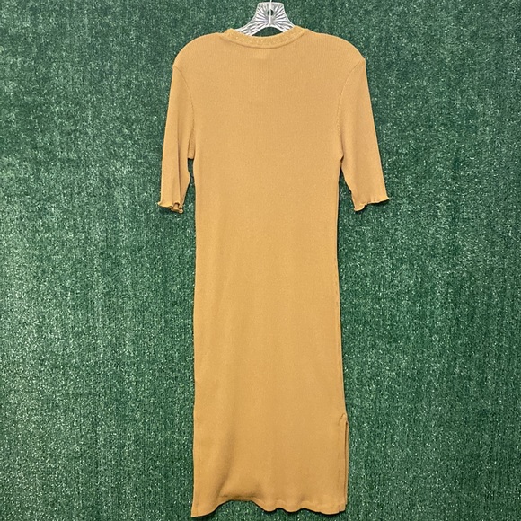 NWTS Ribbed Short Sleeves Dress - Picture 2 of 3